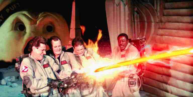 Ghostbusters analysis – the team crossing the streams in the iconic finale against Gozer
